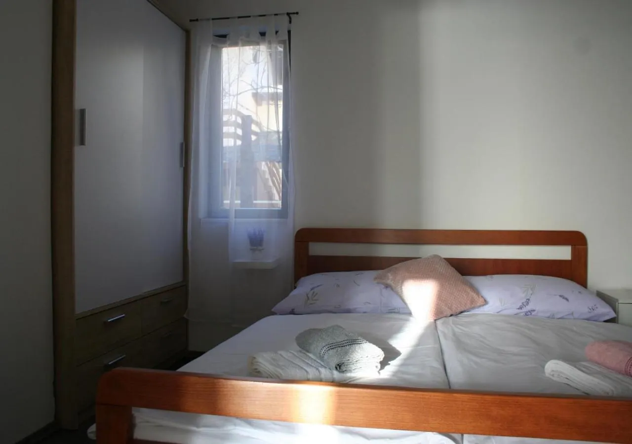 Holiday House Casia Jasenice  Croatia